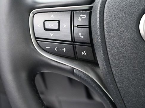 Used 2023 Lexus ES 350 w/ Premium Package FWD image 13