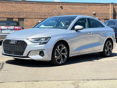 Used 2022 Audi A3 2.0T Premium FWD image 2