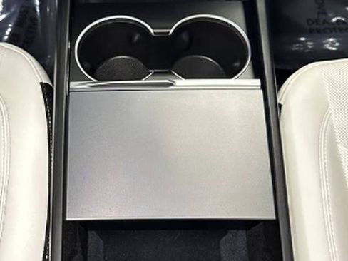 Used 2025 Tesla Model 3 Long Range image 36