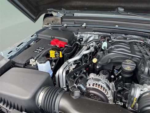 New 2025 Jeep Gladiator Sport image 41