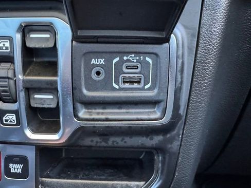 Used 2023 Jeep Wrangler Unlimited Rubicon 4xe image 25