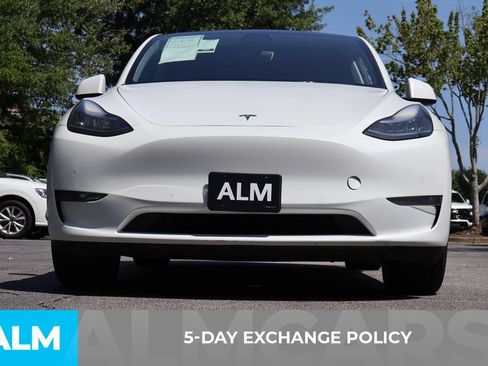 Used 2021 Tesla Model Y Long Range AWD/4WD image 3