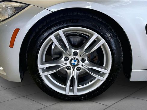 Used 2017 BMW 430i Convertible image 11