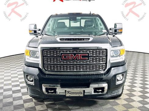 Used 2018 GMC Sierra 3500 Denali w/ Duramax Plus Package image 2