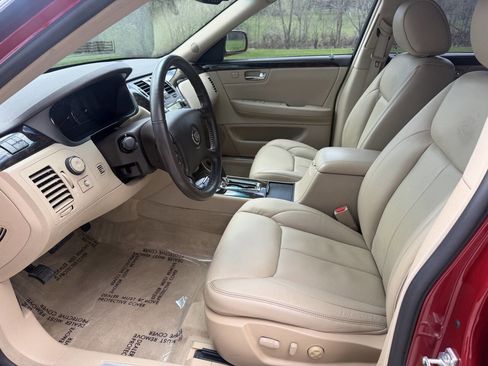 Used 2008 Cadillac DTS Luxury II FWD image 9