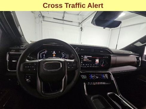 Used 2025 GMC Sierra 2500 Denali Ultimate AWD/4WD image 11
