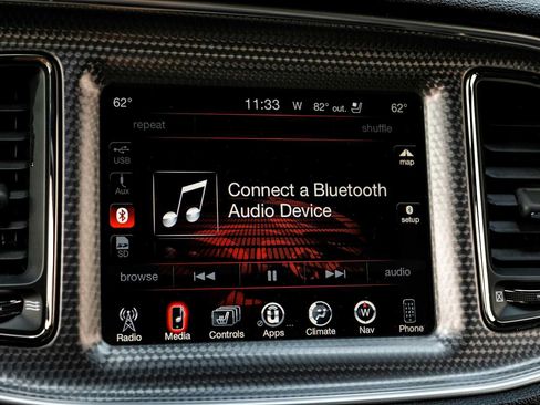 Used 2015 Dodge Challenger SRT Hellcat RWD image 27