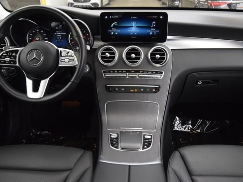 Certified 2022 Mercedes-Benz GLC 300 image 19