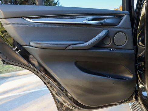 Used 2016 BMW X5 xDrive35i image 12