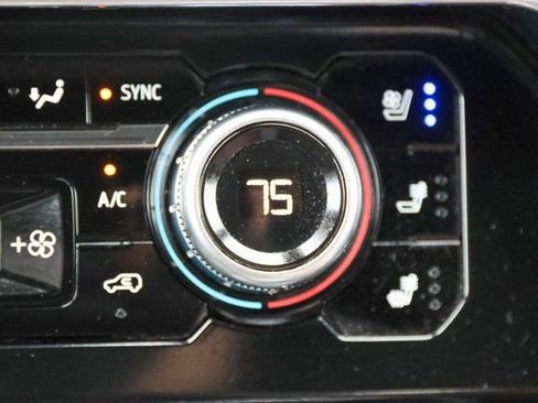 Used 2024 GMC Sierra 3500 Denali Ultimate image 31