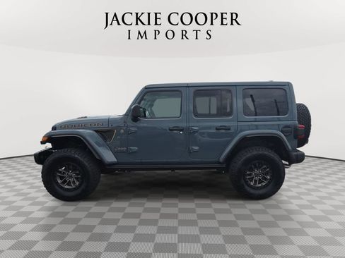 Used 2025 Jeep Wrangler Unlimited Rubicon 392 AWD/4WD image 8