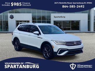 Used 2023 Volkswagen Tiguan SE video 1