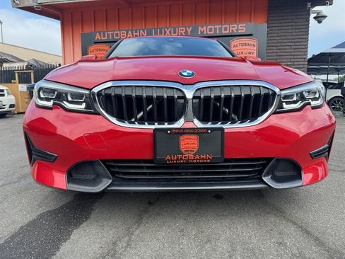 Used 2019 BMW 330i Sedan w/ Convenience Package RWD image 5