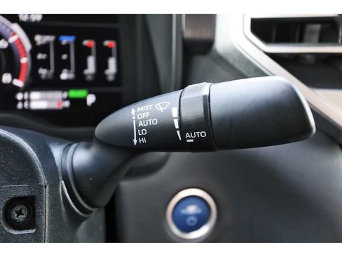 Used 2023 Toyota Tundra Platinum AWD/4WD image 18