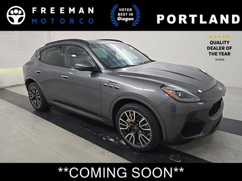 Used 2023 Maserati Grecale Modena image 1