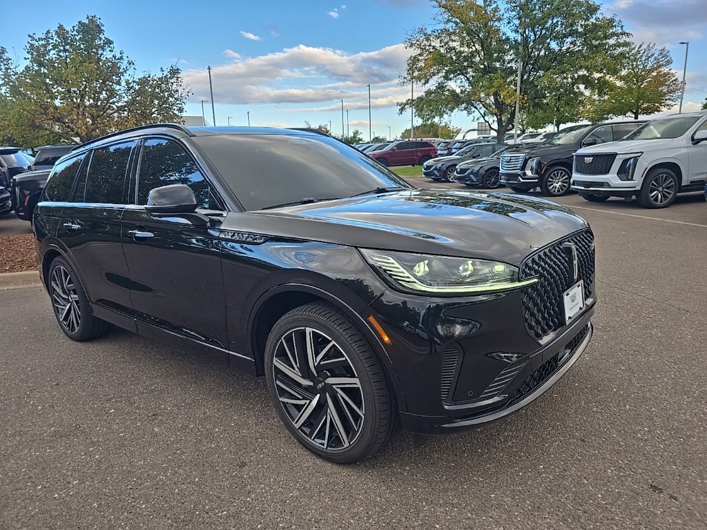 Used 2025 Lincoln Aviator Black Label w/ Jet Appearance Package AWD/4WD image 7