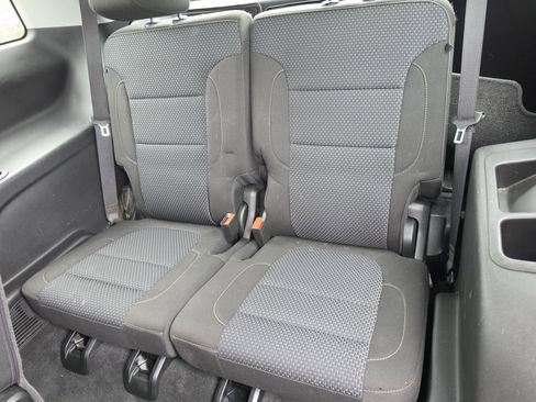 Used 2020 GMC Acadia SLE w/ Driver Convenience Package FWD image 11