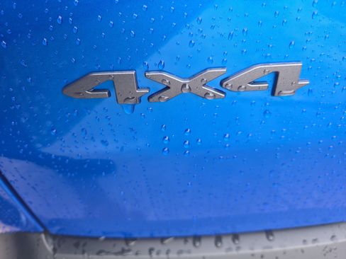 New 2026 Jeep Cherokee Laredo image 11