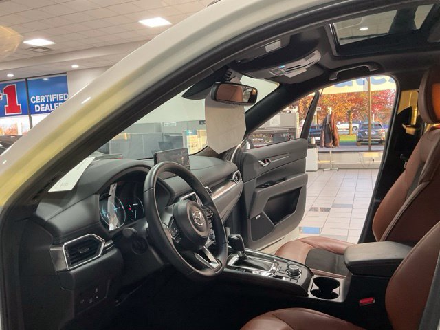 Certified 2025 MAZDA CX-5 Carbon Edition AWD/4WD image 14