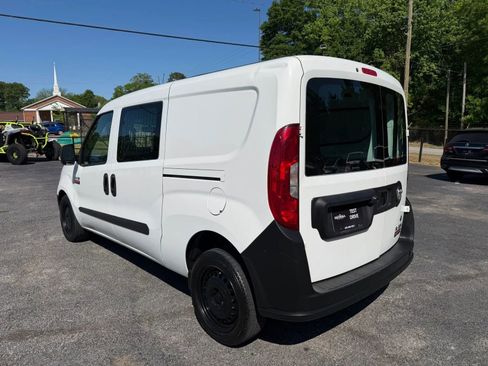 Used 2019 RAM ProMaster City Tradesman image 4