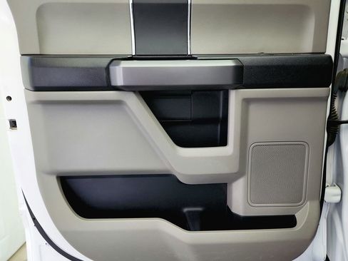 Used 2021 Ford F250 XLT image 25