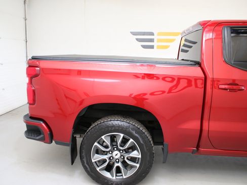 Used 2023 Chevrolet Silverado 1500 RST w/ Z71 Off-Road Package image 11