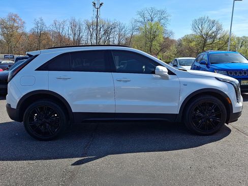 Used 2023 Cadillac XT4 Sport FWD image 6