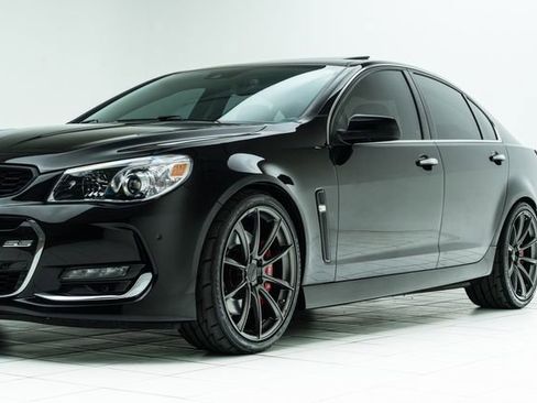 Used 2017 Chevrolet SS image 10