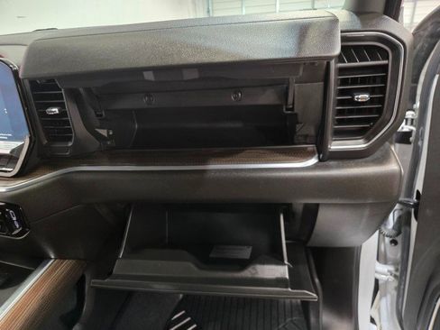 Used 2022 Chevrolet Silverado 1500 RST image 42