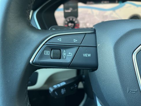 Used 2023 Audi Q5 2.0T Premium Plus w/ Premium Plus Package image 26