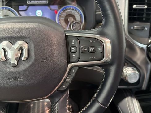 Used 2022 RAM 1500 Limited AWD/4WD image 12