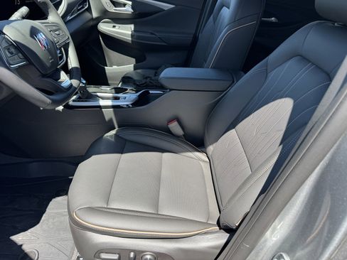 New 2026 Buick Envista Avenir FWD image 13