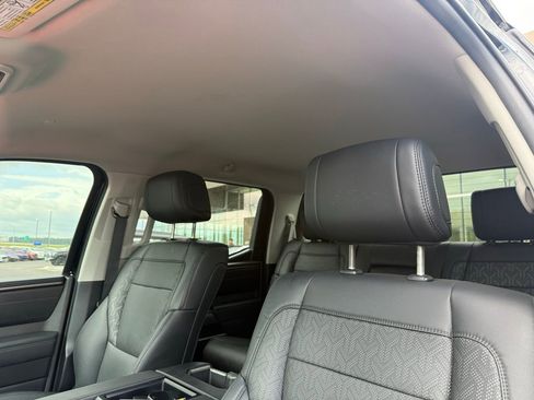 Used 2024 Toyota Tundra SR5 w/ SR5 Premium Package AWD/4WD image 22