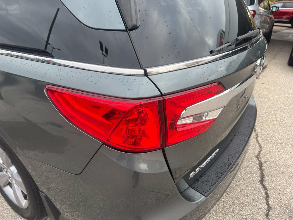 Used 2019 Honda Odyssey EX-L image 36