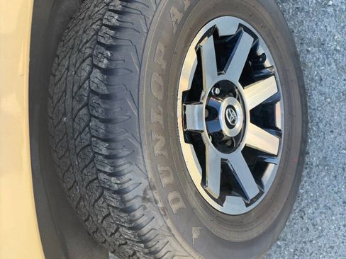 Used 2007 Toyota Sequoia SR5 image 13