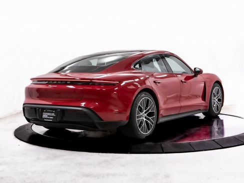 Certified 2024 Porsche Taycan image 7