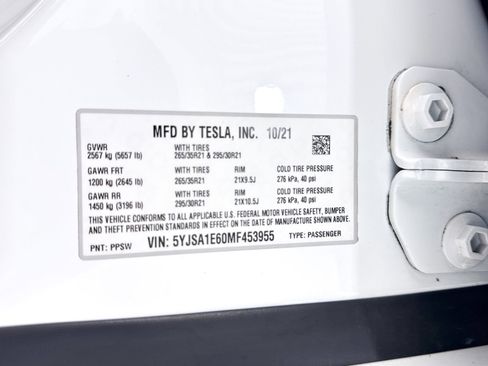 Used 2021 Tesla Model S Plaid image 40