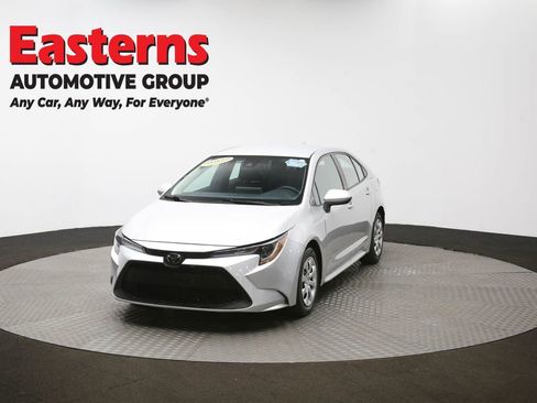 Used 2021 Toyota Corolla LE w/ Protection Package (TMS) FWD image 54