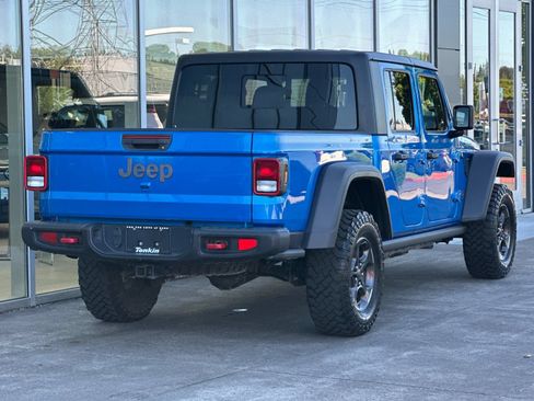 Used 2020 Jeep Gladiator Rubicon w/ Trailer Tow Package AWD/4WD image 3