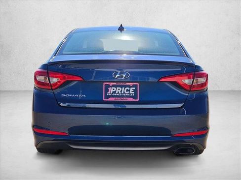 Used 2017 Hyundai Sonata SE image 6