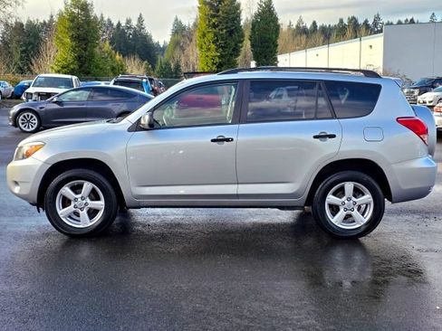 Used 2007 Toyota RAV4 Base image 4