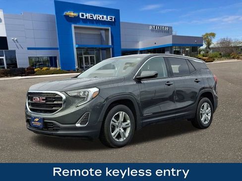 Used 2020 GMC Terrain SLE image 4