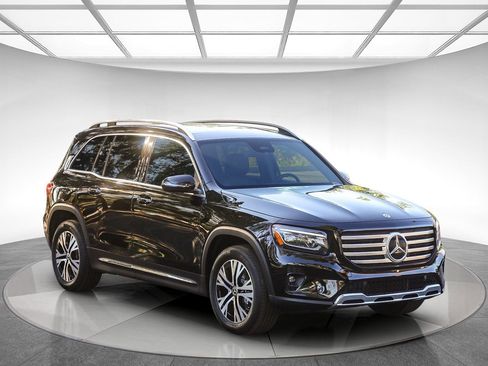 Used 2026 Mercedes-Benz GLB 250 GLB 250 image 5