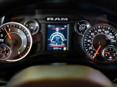 Used 2022 RAM 2500 Tradesman image 20