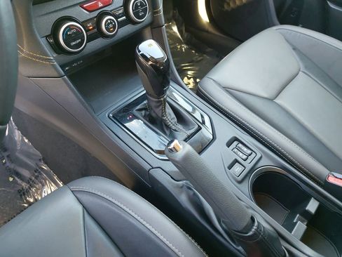 Used 2021 Subaru Crosstrek 2.5i Sport w/ Moonroof Package image 24