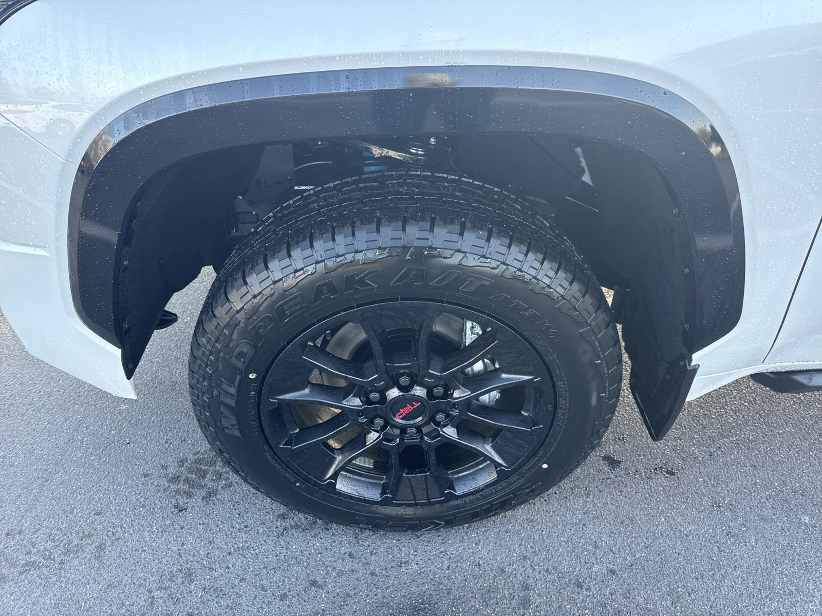 New 2025 Toyota Tundra 1794 Edition w/ TRD Off-Road Package AWD/4WD image 9