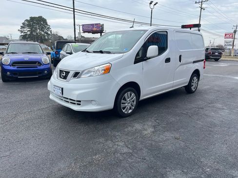 Used 2021 Nissan NV200 SV w/ Back Door Glass Package image 2