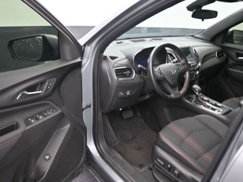 Used 2024 Chevrolet Equinox RS image 11