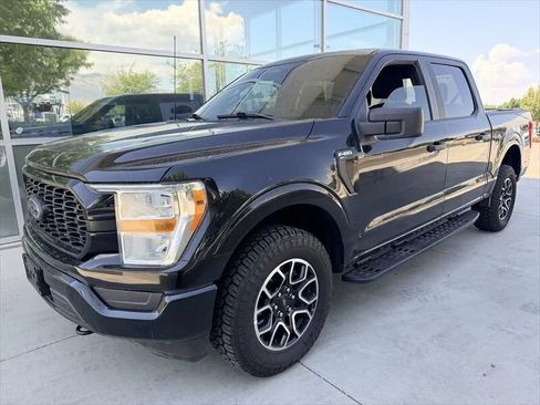 Used 2022 Ford F150 XL w/ STX Appearance Package AWD/4WD image 4