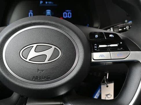 New 2026 Hyundai Elantra SE image 29